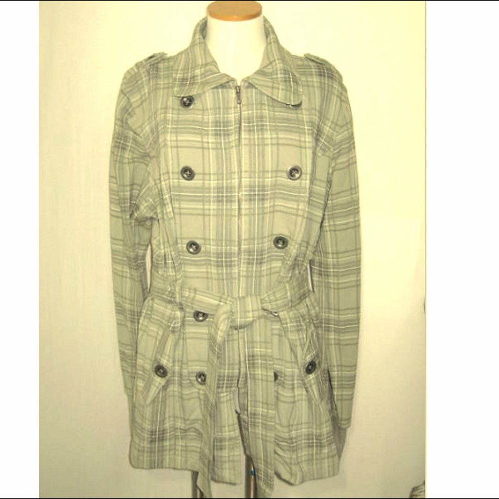 LA Kitty Gray Plaid Jacket 2X